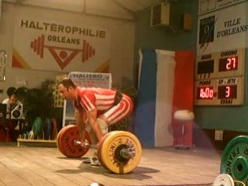 3eme essai epaulé et jeté à 160 kg