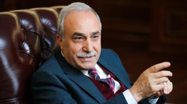 AK Partili Ahmet Eşref Fakıbaba, manidar bir açıklama ile hem vekillikten hem de partisinden istifa etti