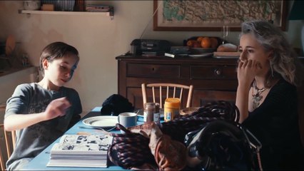 Serre moi fort - Trailer