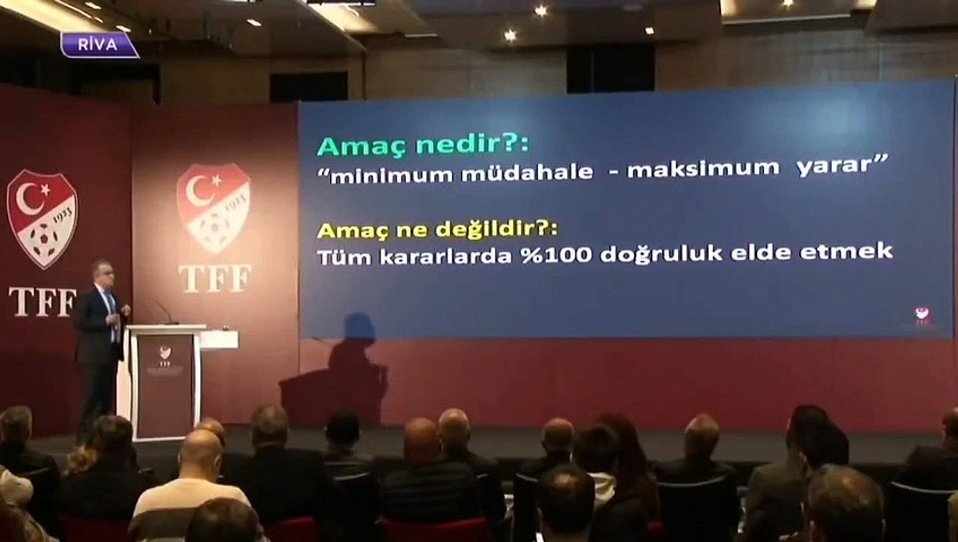 ⁣'Seyirciler VAR yokmuş gibi maçları izlesin'