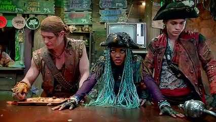Descendants 2 Bande-annonce (EN)