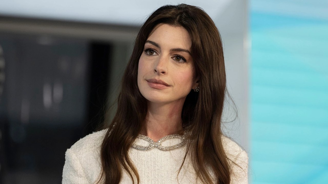 Anne Hathaway Reveals Why She Is 'Choosy' About Her Roles