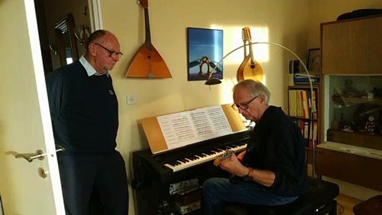 MUSIC AND FRIENDS (2)