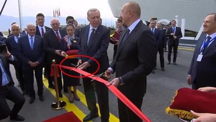 Açılış törenine damga vurdu! Erdoğan'ın "Makas altın değil mi?" sorusuna Aliyev'den gülümseten yanıt
