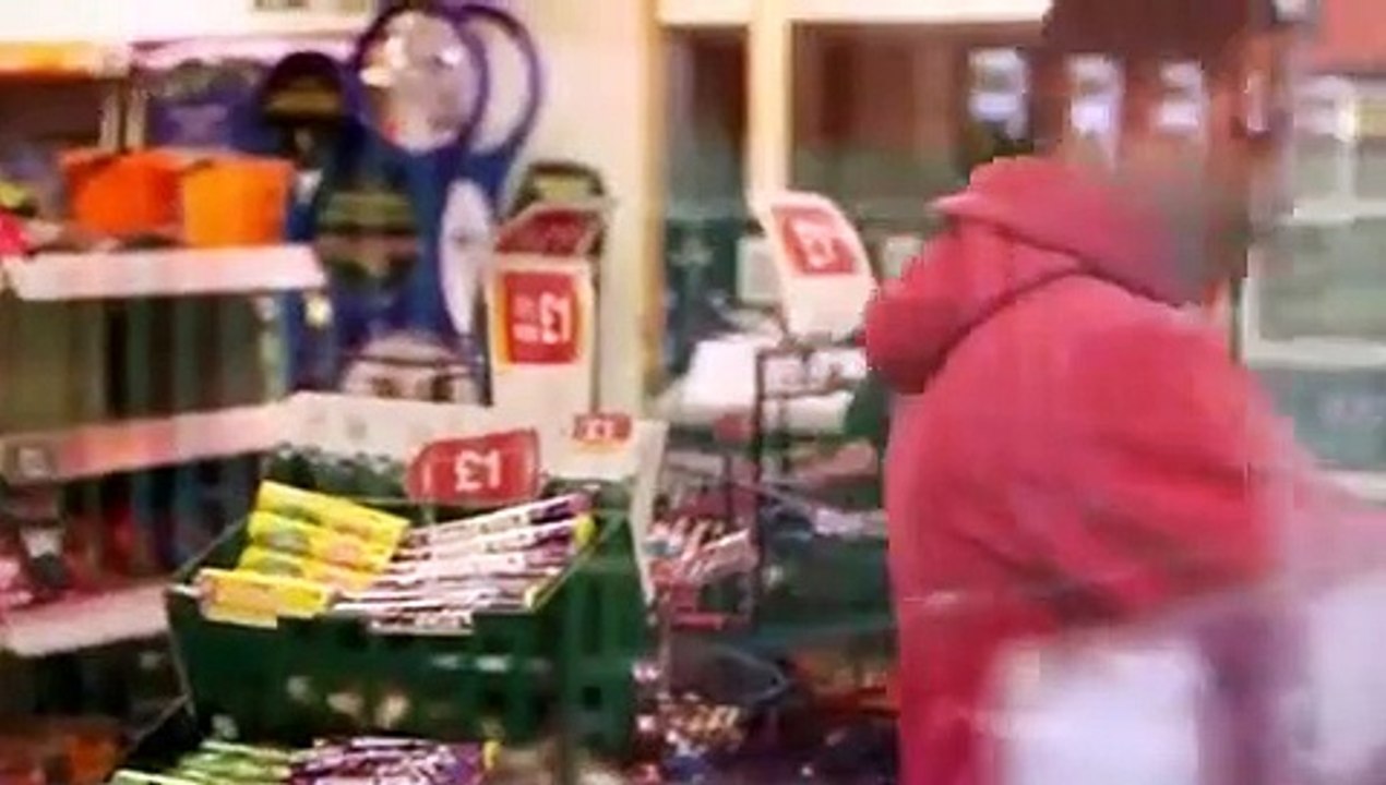 Rich House, Poor House - Se1 - Ep01 HD Watch HD Deutsch