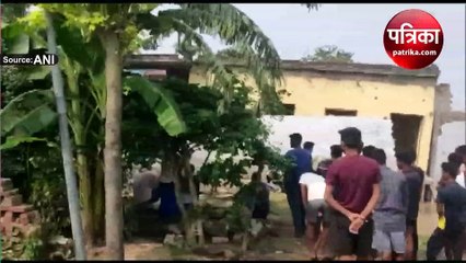 भीषण कटावः देखते-देखते नदी में समाया पक्का मकान, वीडियो में देंखे गंगा का रौद्र रूप