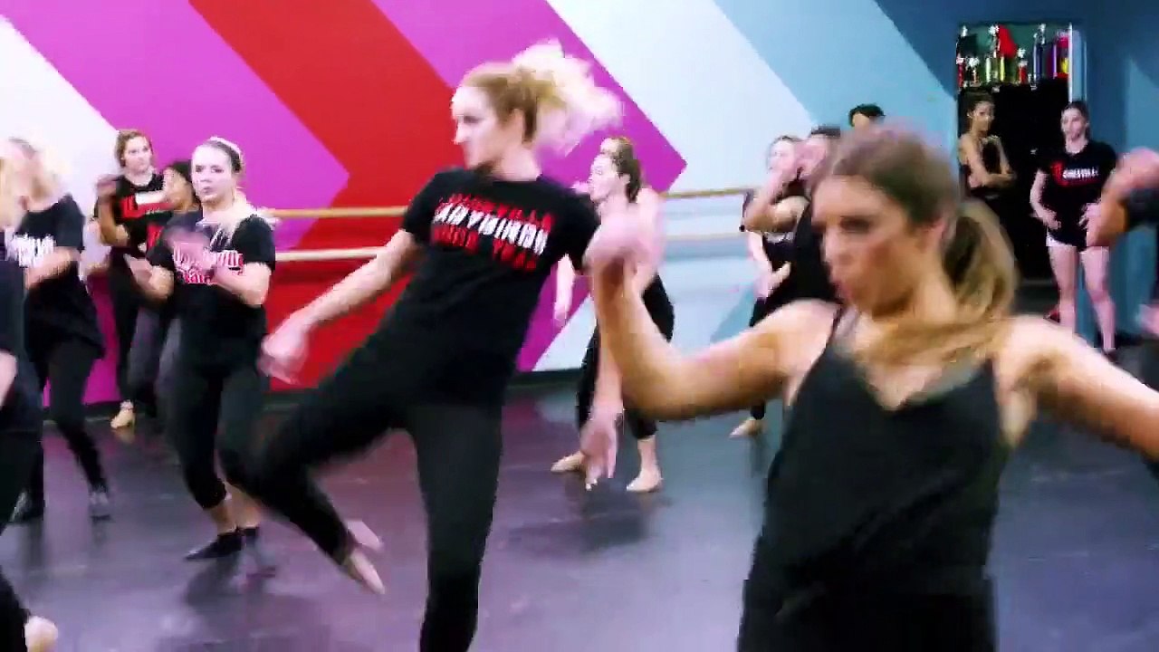 So Sharp - Se1 - Ep02 - This Girl Is on Fire HD Watch HD Deutsch