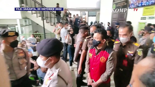 Inilah Sosok Pria yang Disalami Ferdy Sambo Sebelum Sidang di PN Jaksel