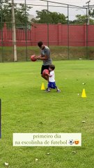 Veja vídeo do filho de Marília Mendonça em escola de futebol