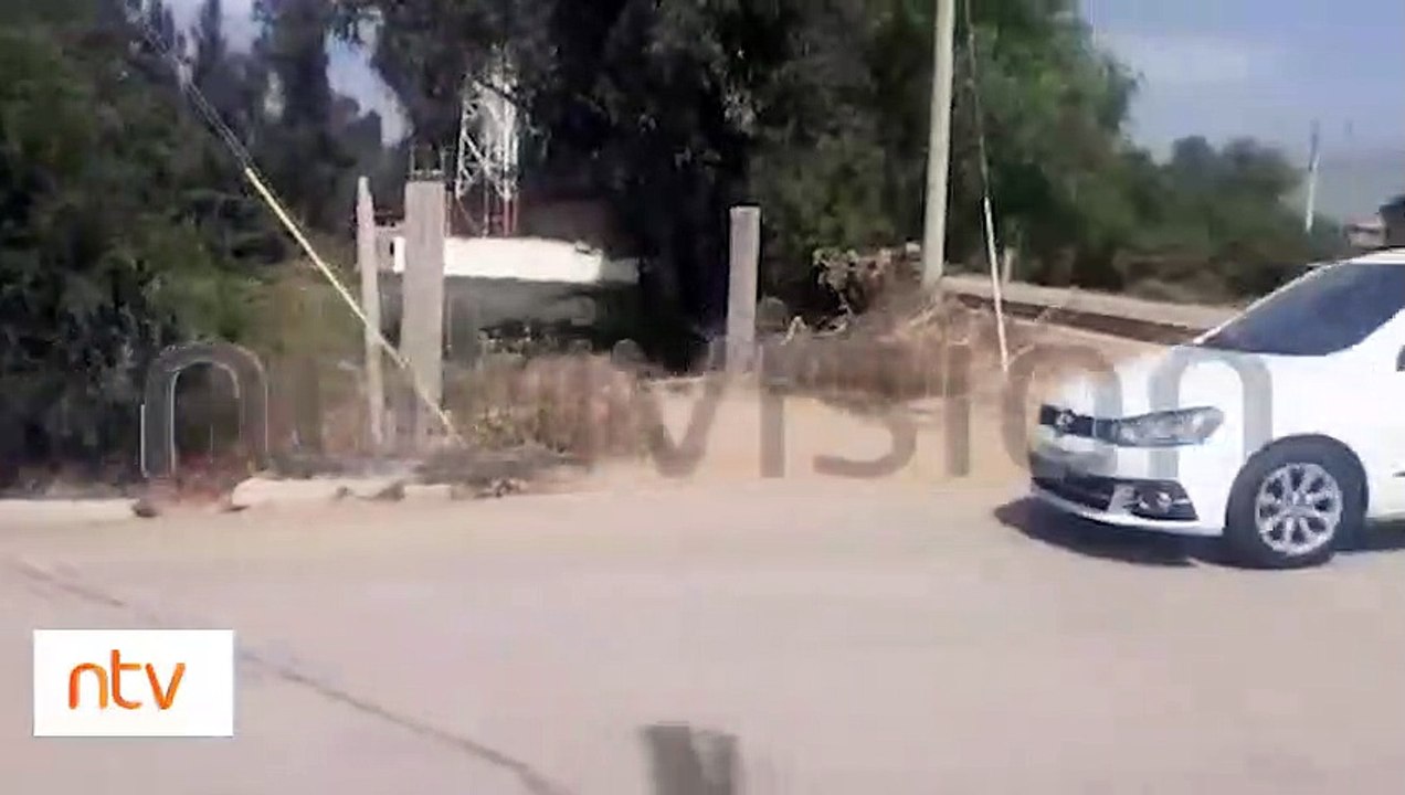 ¿Rutas alternas?: Por los bloqueos en las avenidas Blanco Galindo motorizados usaron las vías del tren