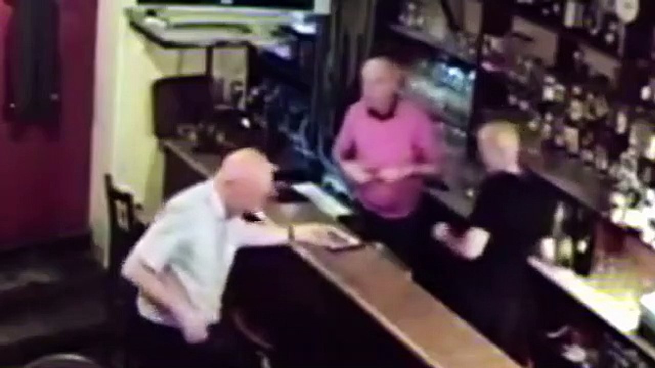 The Osbournes Want to Believe - Se2 - Ep02 - Great Balls of Fire HD Watch HD Deutsch