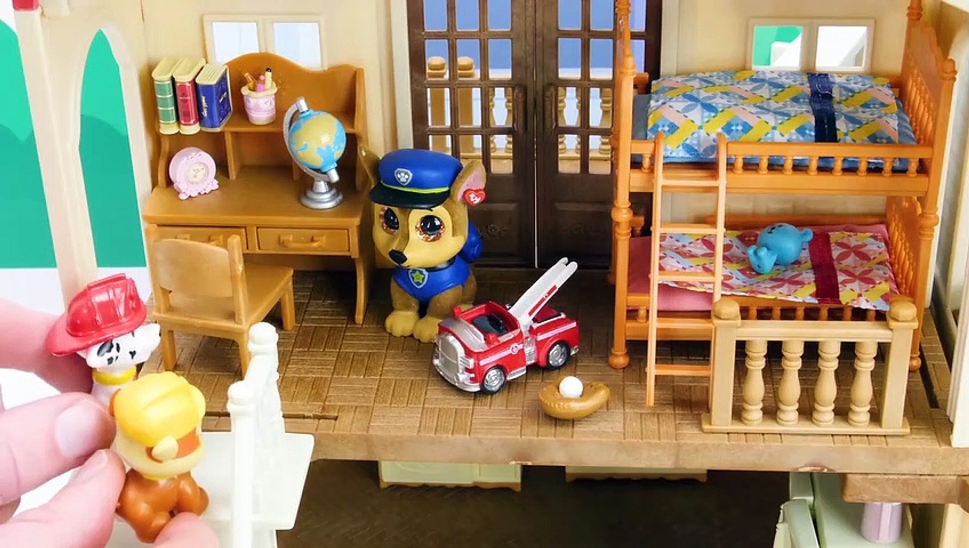 Paw Patrol get a New House & Go to the Shopping Mall - Learning Video for  Kids!