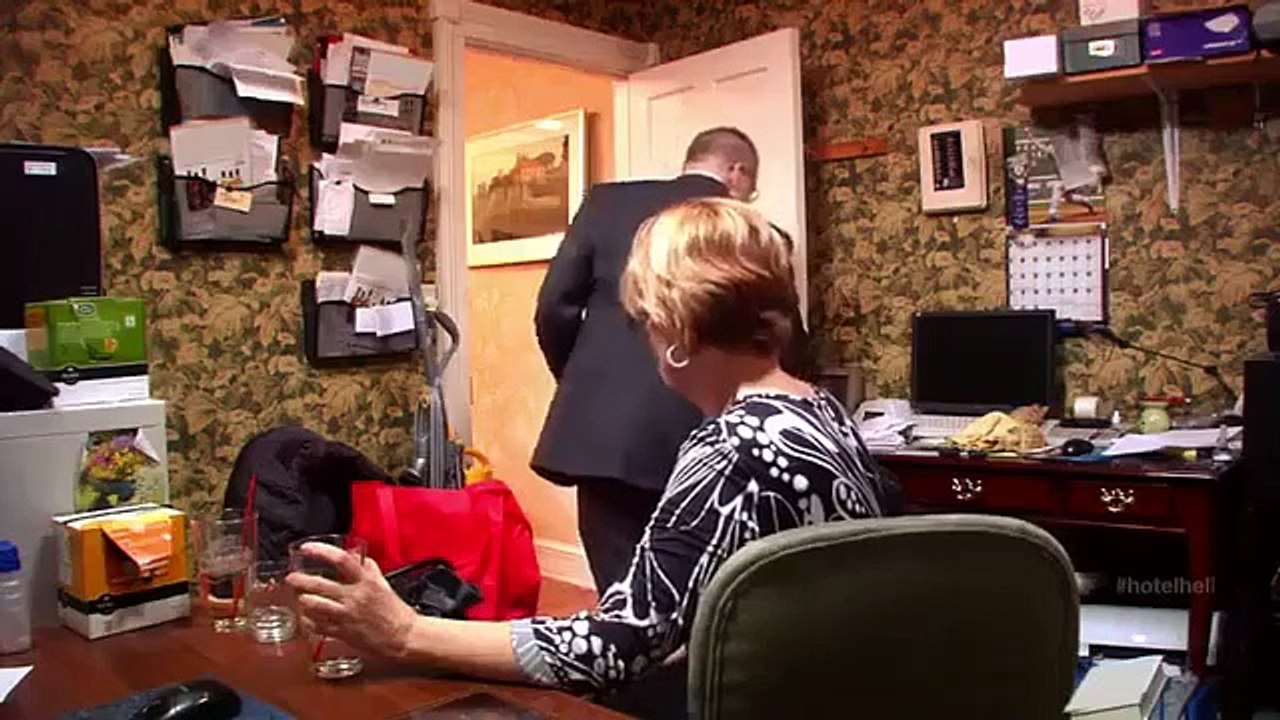 Hotel Hell - Se1 - Ep03 HD Watch HD Deutsch