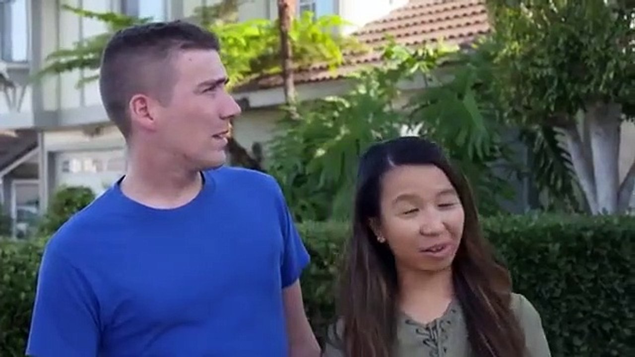 How Close Can I Beach - Se1 - Ep04 - Newlyweds Set Sail in Oceanside HD Watch HD Deutsch