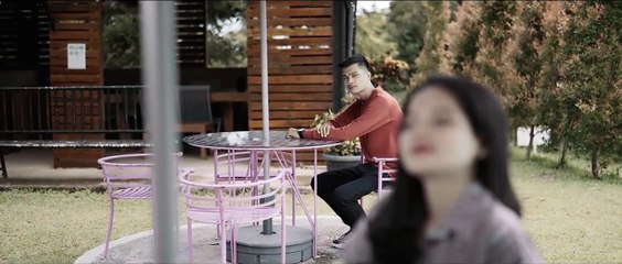 Arief - Aku Berharap Engkau Berkhianat (Official Music Video)