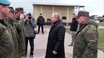 بوتين يزور مركز تدريب لجنود تمت تعبئتهم