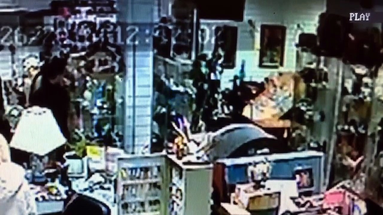 Paranormal Captured - Se1 - Ep03 - The Barnsley Poltergeist HD Watch HD Deutsch