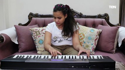 النور مكانه في القلوب.. فريدة تحارب فقد البصر وتبدع في العزف والغناء