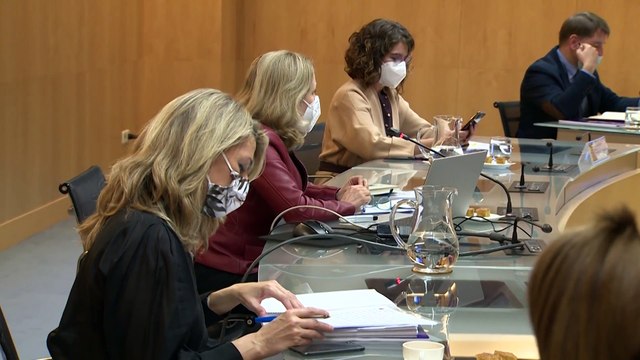 La banca y el Gobierno negocian medidasd para paliar la subida de las hipotecas para colectivos vulnerables