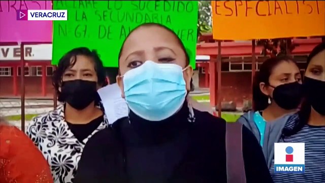 Padres de alumnos intoxicados en Veracruz dicen estar inconformes con los resultado de las autoridades