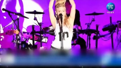 Piqué luego del estreno de "Monotonía" fue captado afuera de la casa de Shakira