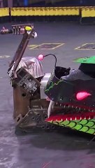 kraken got rusty with the force  #battlebots #fyrefestival #foryourpage #fypm #yourpage #fyppage #fypage #fypchallenge #fypシ #foryou #trending #viral #fyp #tiktok #tiktokdance #funnyvideos #funny #explorepage #exploremore #aesthetic #hiburan #bestvideo #k