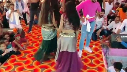 KHESARI LAL AND MAHI-MANISHA KA DHAMAKEDAR STAGE DANCE
