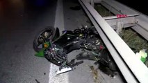 Avcılar'da bariyere çarpan motosiklet sürücüsü hayatını kaybetti