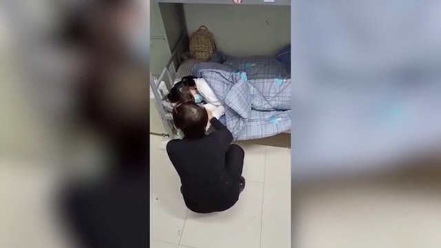 Çinli kızı Covid-19 karantinasında ölüme terk ettiler