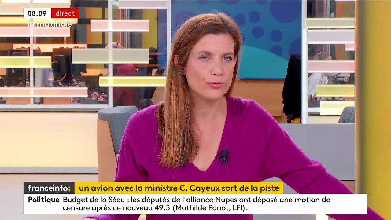 Orly: Un avion en provenance de Rodez, avec à son bord la ministre Caroline Cayeux, sort de piste en raison de mauvaises conditions météorologiques - VIDEO