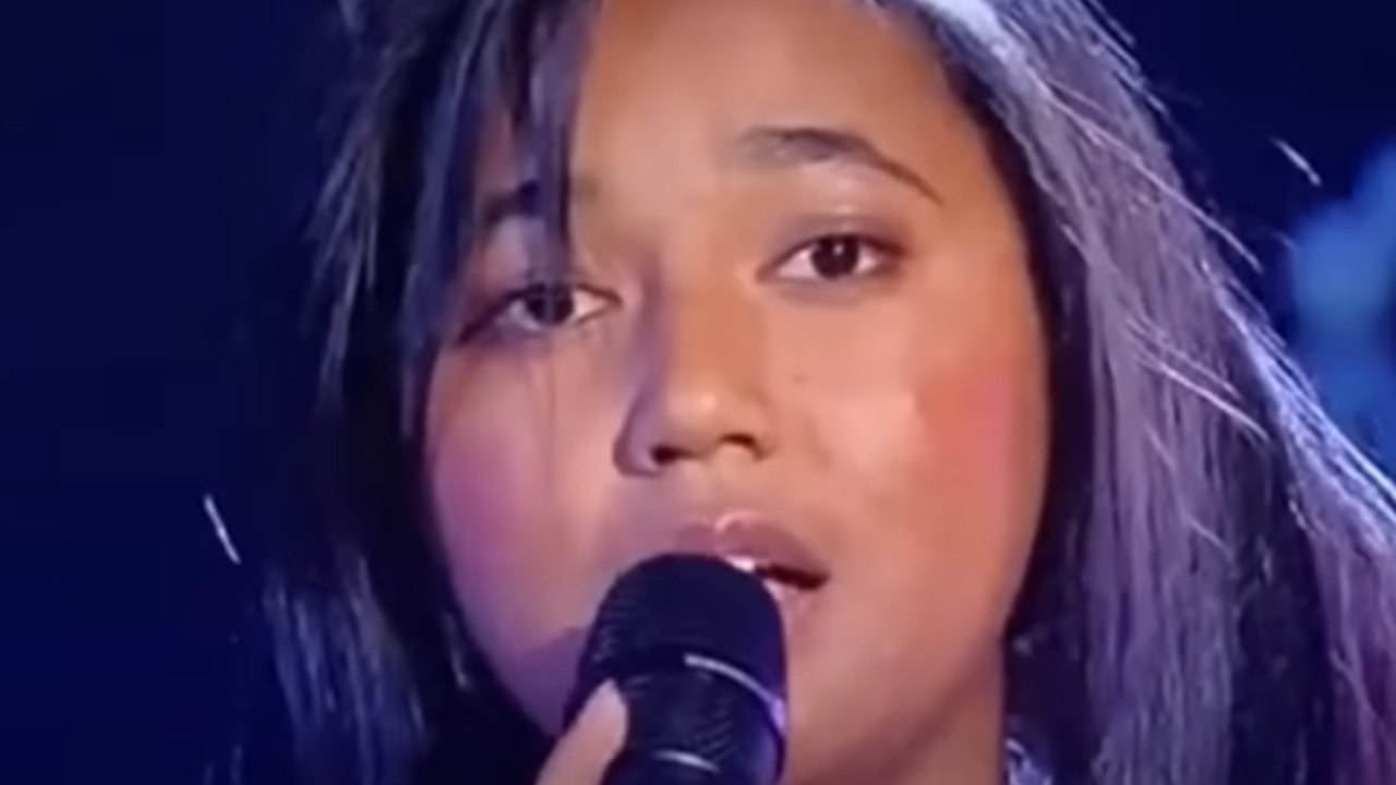 VOICI - Star Academy : Anisha connaît très bien l'un des professeurs, ce lien qui a été caché