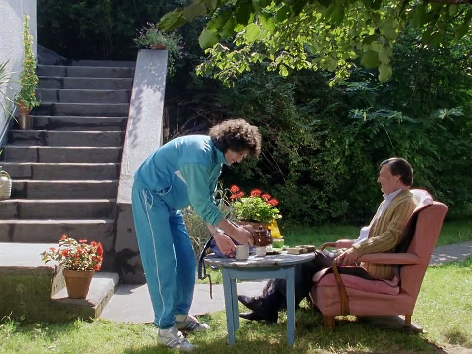 Die Hausmeisterin Staffel 1 Folge 18 HD Deutsch