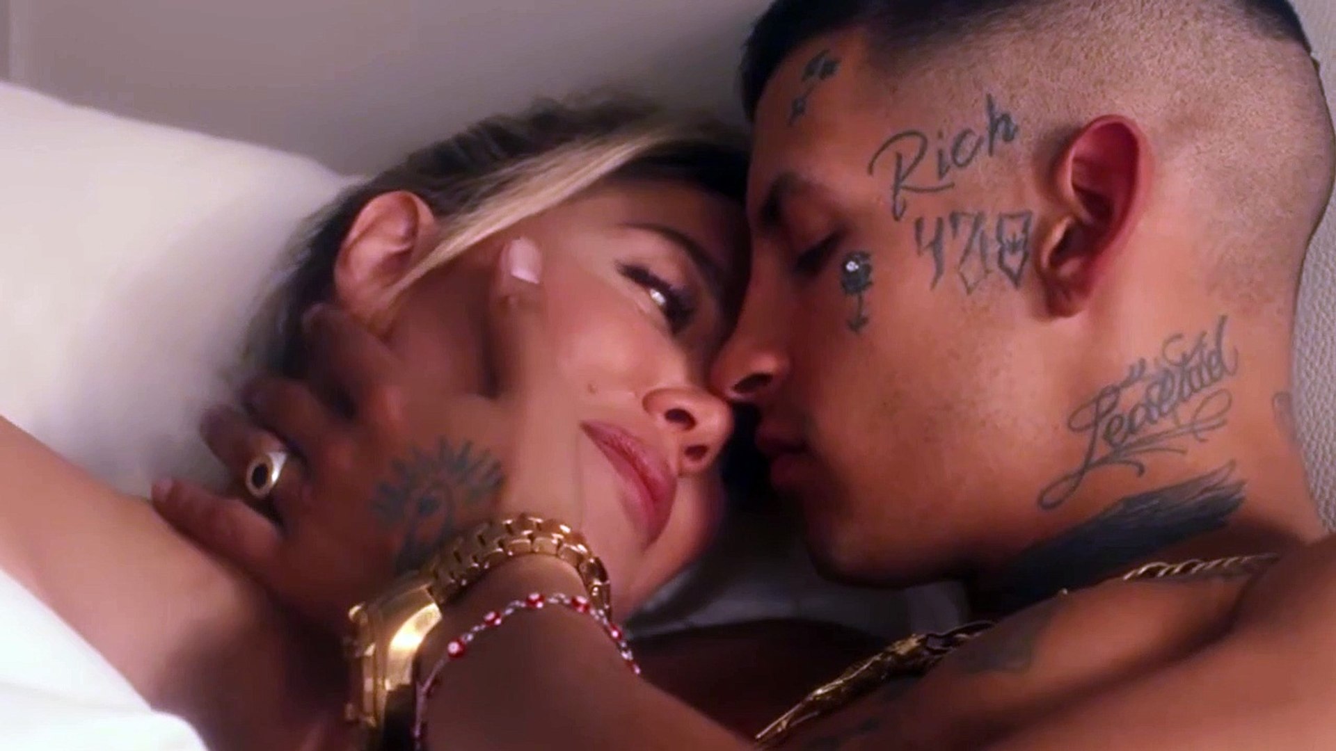 Tartışmaların odağındaki Wanda Naranın L-Gante ile çektiği klip yayınlandı