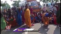 Dalit Women Protest Over Dalitha Bandhu In Thimmapu National Highway _ Nirmal _ V6 News