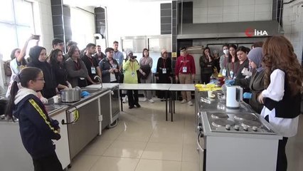 Gıda atıklarıyla boya üretip modaya uyarlıyorlar