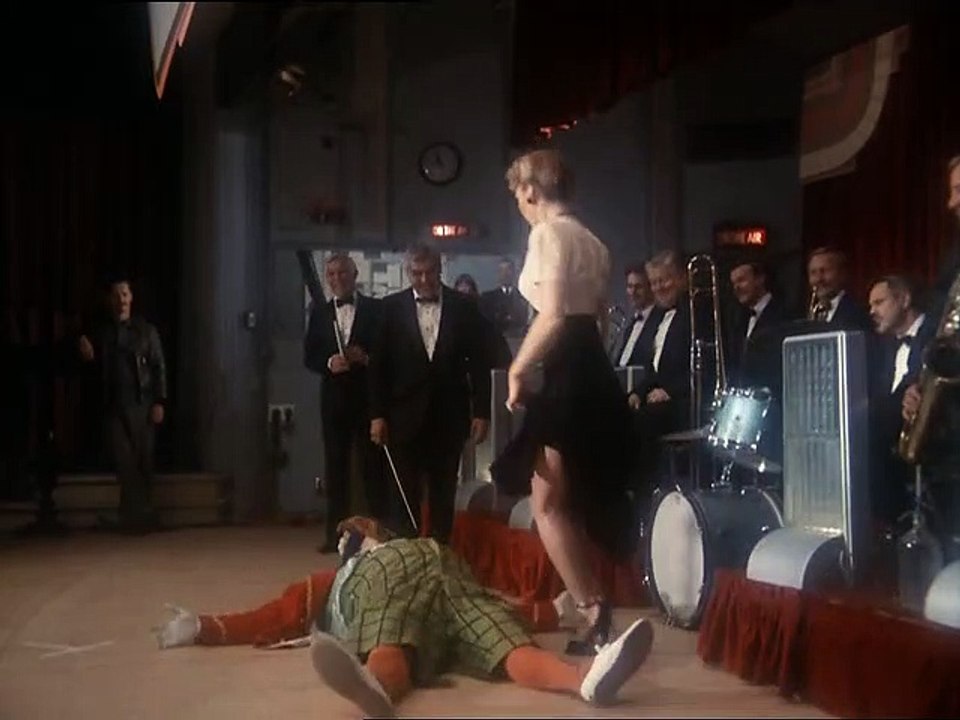 Der feuersturm staffel 1 folge 2 - part 01 hd deutsch