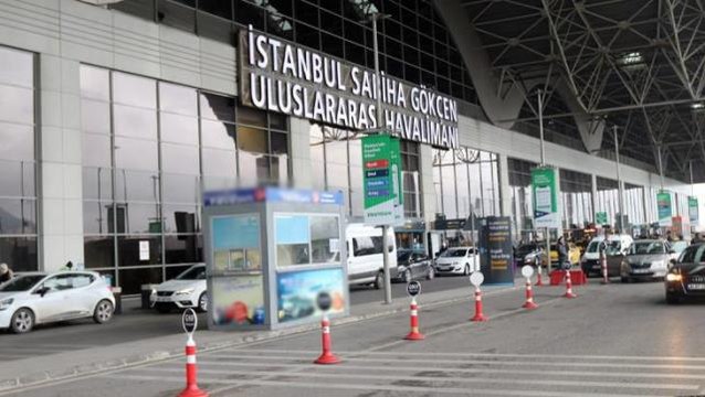 Sabiha Gökçen Havalimanı'nda kriz! Ünlü hava yolu şirketi tüm yolcuların bavulunu kaybetti
