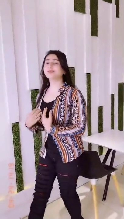 Mjha neend na ai mjha chain na ayi