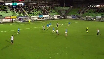 MAALI ️ - -  Jälleen tullaan Logan Rogersonin laidalta ja Lee Erwin päättää hyökkäyksen 