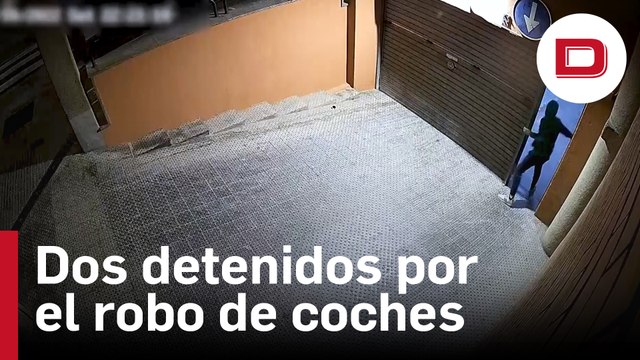 Detenidos dos ladrones con más de 100 antecedentes por 23 robos en coches