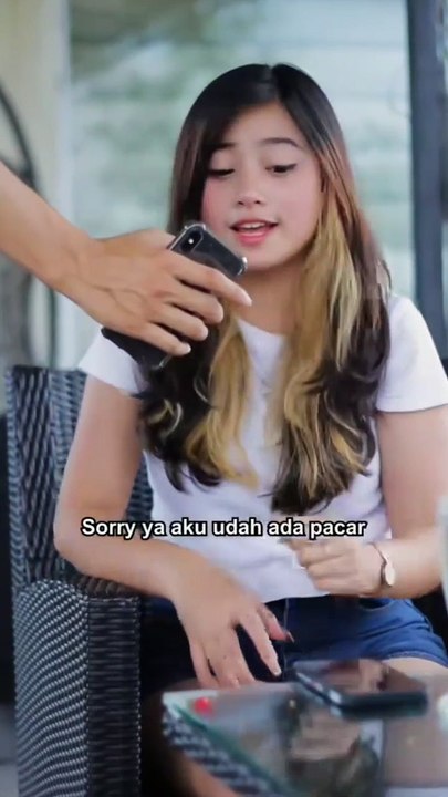 cewek setia idaman para pria
