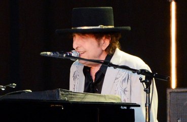 Bob Dylan praises his 'art' and 'music' loving fans on tour