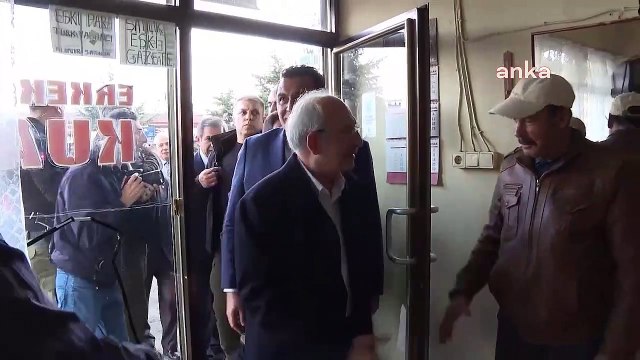 Kılıçdaroğlu'nun ziyaret ettiği berber: Demin kuru ekmek yiyorduk