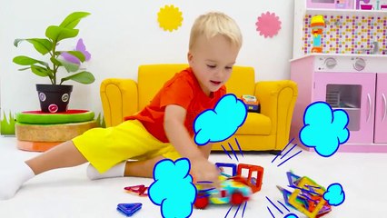 يصبح كريس بطلًا خارقًا ويساعد أصدقاءه - Vlad and Niki Arabic youtube videos 2022