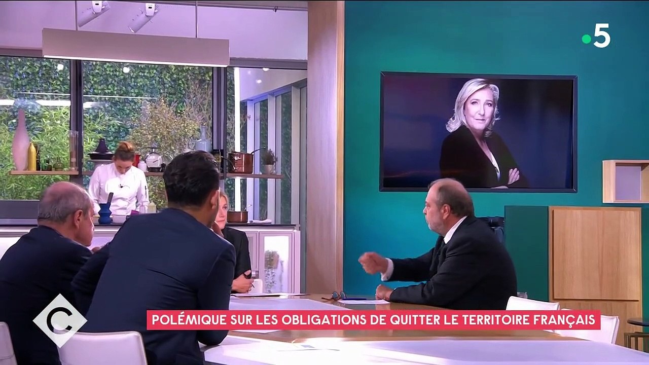 GALA VIDÉO - “Nous, on est trop cons ?” : Éric...