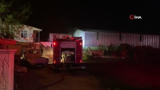 Son dakika haberi! Kocaeli'de köpük strafor fabrikasında korkutan yangın