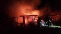 Kocaeli haberleri: Kocaeli'de elektrik sobasından çıkan yangında baraka alevlere teslim oldu