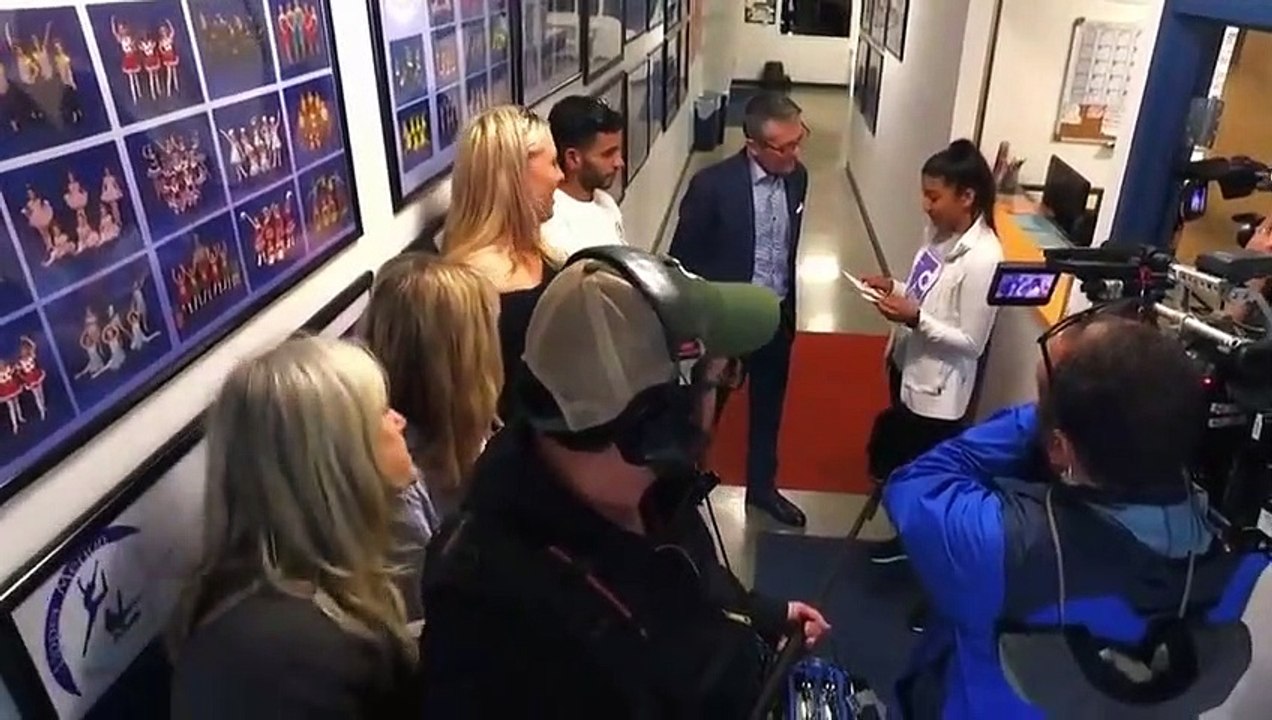 Say Yes To The Dress - America - Se1 - Ep07 - Ring That Bell HD Watch HD Deutsch