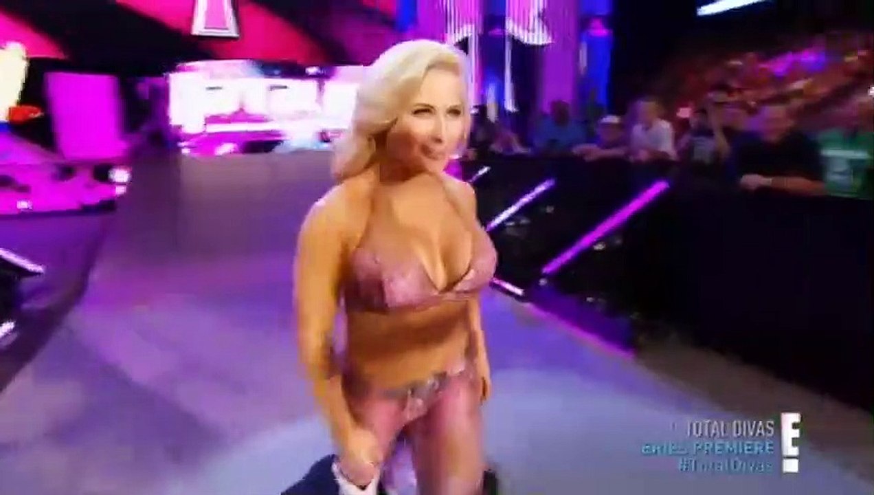 Total Divas - Se1 - Ep01 - Welcome to the WWE HD Watch HD Deutsch