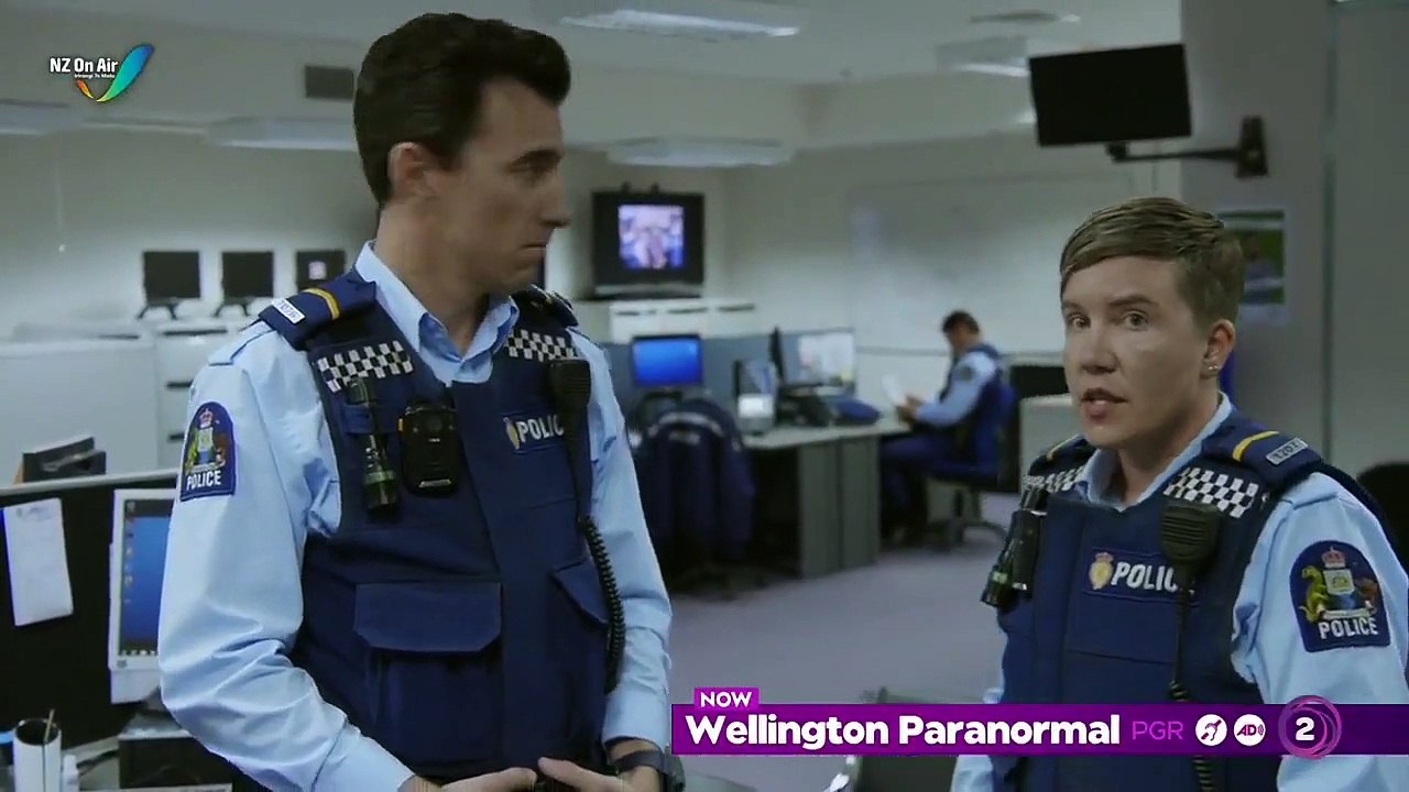 Wellington Paranormal - Se1 - Ep01 - Demon Girl HD Watch HD Deutsch